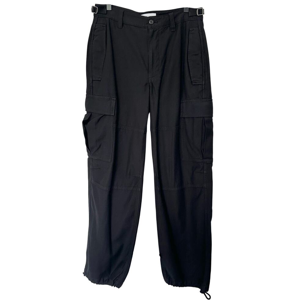 Aritzia TNA (6) Black Utility Cargo Jogger Pants - Minimalist, Street Style